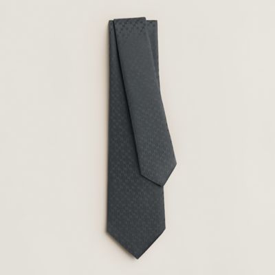 Faconnee New H tie